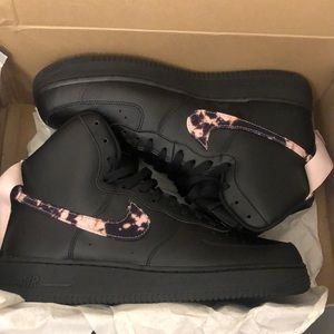 Air Force 1’s High Print [Size: 11]